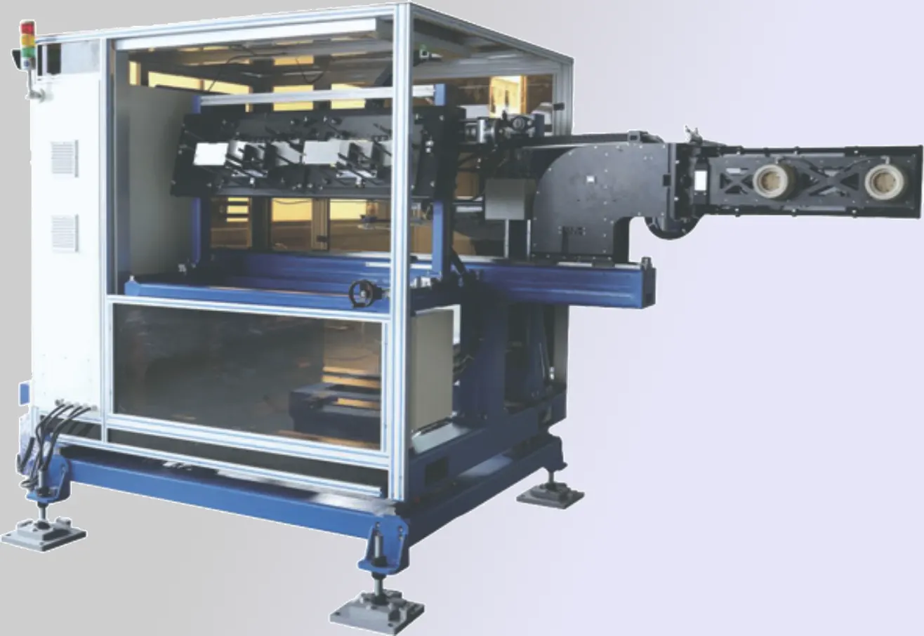 Goldstar IML (In Mold Label) Side Entry In-Mold Label Applicator RobotMachine